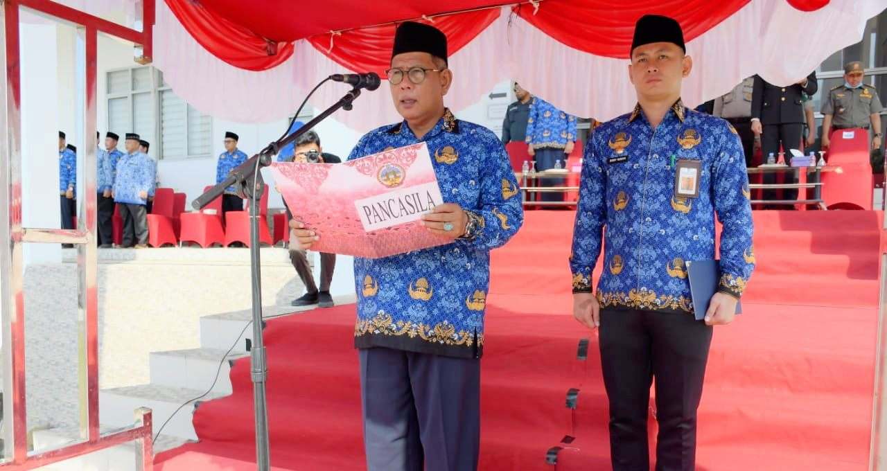 Bupati Citra Duani jadi Inspektur Upacara peringatan Hardiknas ke 115